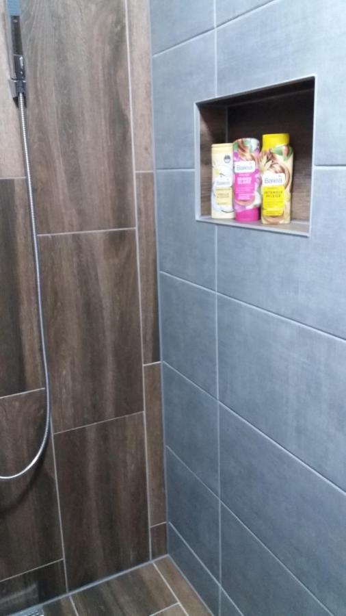 Stan Na Dan Dunja 2 Apartment Vrsac Ngoại thất bức ảnh